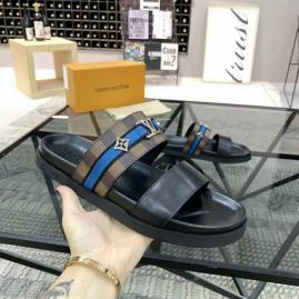 Picture of LV Slippers _SKU565983318321957